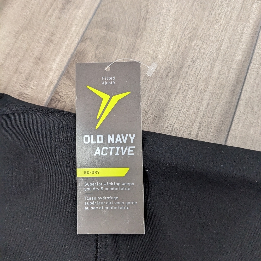 NWT Old Navy Active Black Leggings Medium - Picture 5 of 6
